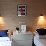 Nyaraló Morska Przygoda Basen Brodzik Malpi Gaj Sarbinowo