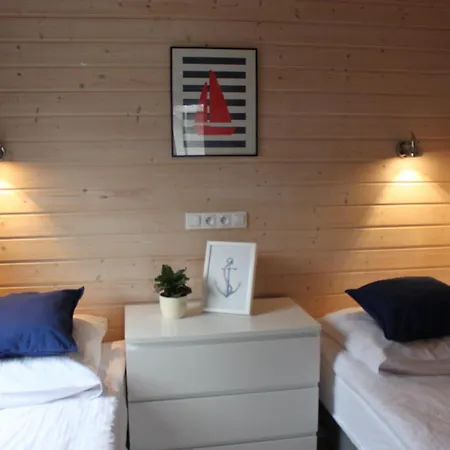 Nyaraló Morska Przygoda Basen Brodzik Malpi Gaj Sarbinowo