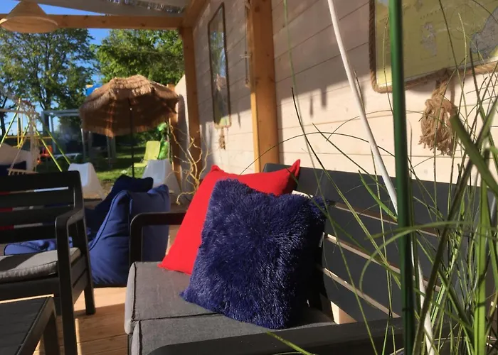 Morska Przygoda Basen Brodzik Malpi Gaj Σπίτι διακοπών *